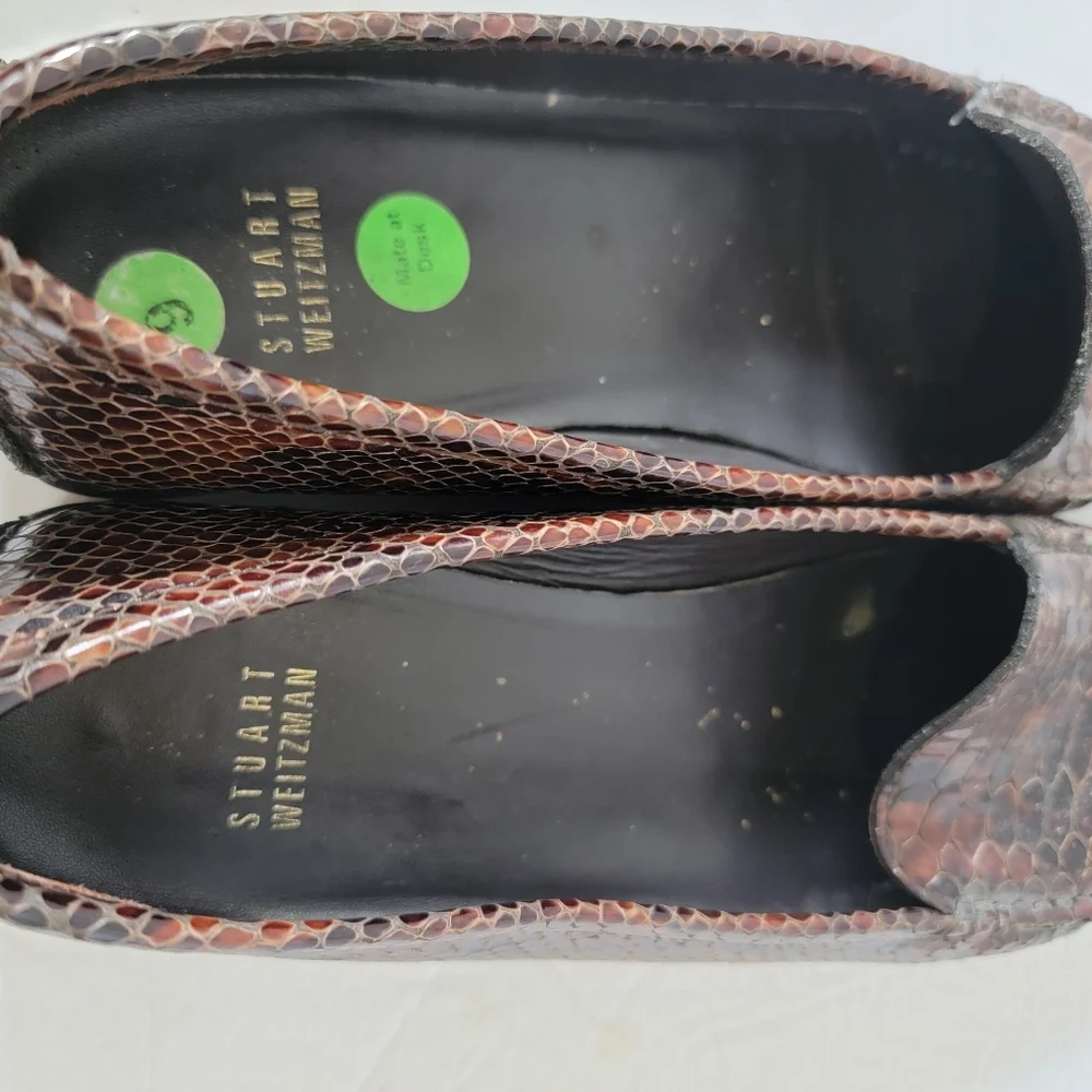 Stuart Weitzman Payson Loafers Sz 9 Brown Leather Snakeskin Old Money Luxury